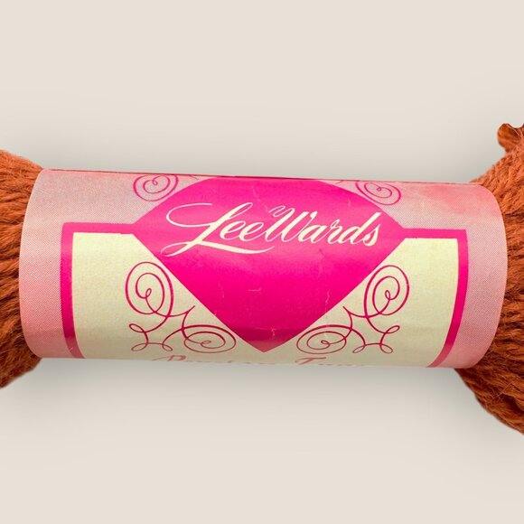 Lot of 9 Vintage Lee Wards Persian Type Needlepoint Crewel Wool Yarn New - Picture 2 of 4